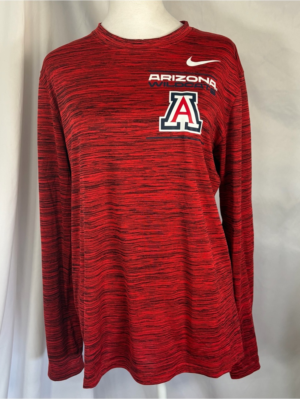 Nike Women’s Arizona Long Sleeve Dri-Fit Tee Red & Black Heathered Medium